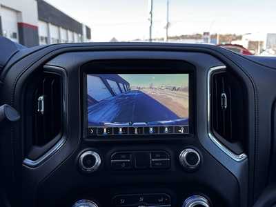 2019 GMC 1500 Crew Cab, $33699. Photo 4