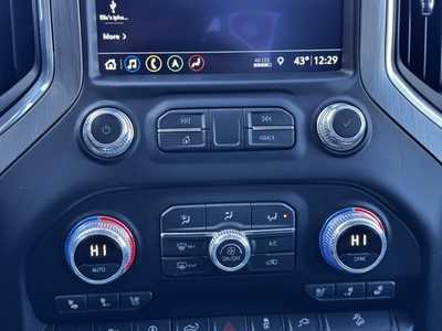 2019 GMC 1500 Crew Cab, $33699. Photo 5