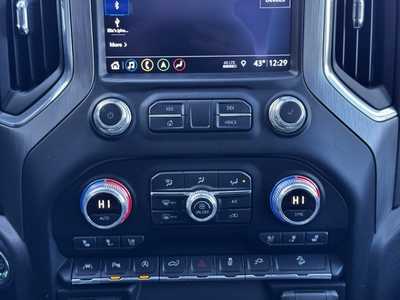 2019 GMC 1500 Crew Cab, $33699. Photo 6