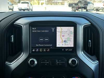2019 GMC 1500 Crew Cab, $29999. Photo 2