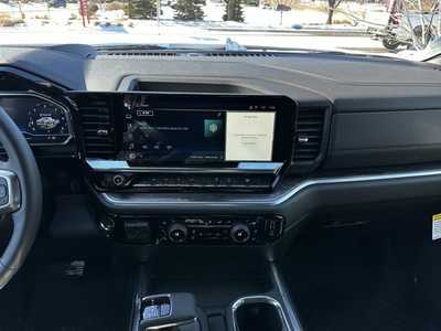 2025 Chevrolet 1500 Crew Cab, $63875.0. Photo 7