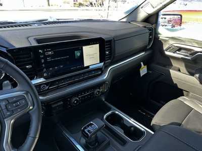 2025 Chevrolet 1500 Crew Cab, $63875.0. Photo 8