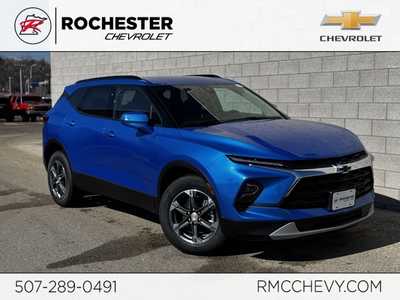 2025 Chevrolet Blazer, $41020. Photo 1