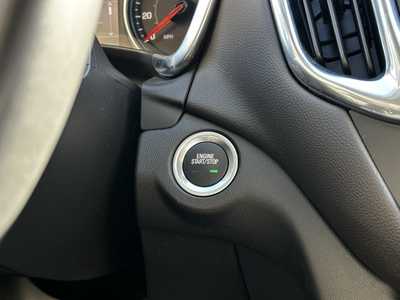 2021 Chevrolet Equinox, $20690. Photo 9