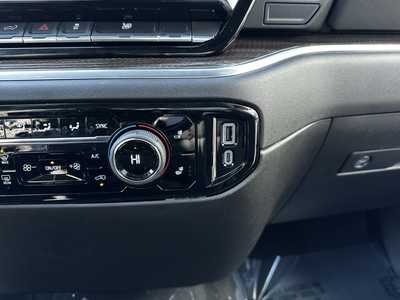 2025 Chevrolet 1500 Crew Cab, $50295. Photo 12