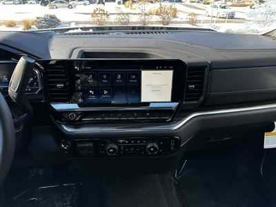 2025 Chevrolet 1500 Crew Cab, $50295. Photo 7