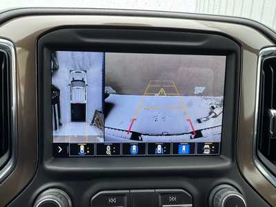 2021 Chevrolet 3500 Crew Cab, $55998. Photo 3