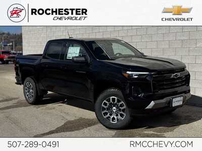 2025 Chevrolet Colorado Crew Cab, $46499.0. Photo 1