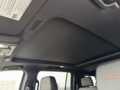 2025 Chevrolet Suburban, $90530.0. Photo 5