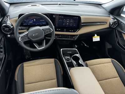 2025 Chevrolet Equinox, $35345.0. Photo 6