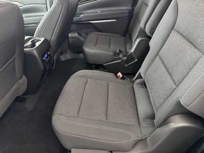 2025 Chevrolet Traverse, $46880.0. Photo 5