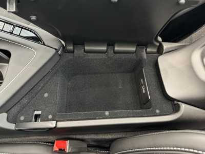 2025 Chevrolet Corvette, $154999.0. Photo 11
