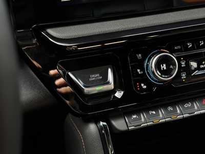 2023 GMC 1500 Crew Cab, $47999. Photo 11