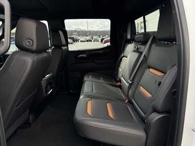 2023 GMC 1500 Crew Cab, $47999. Photo 6