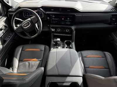 2023 GMC 1500 Crew Cab, $47999. Photo 8