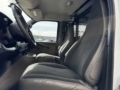 2023 Chevrolet Van,Cargo, $32999. Photo 4