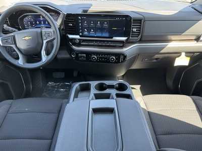 2025 Chevrolet 3500 Crew Cab, $58165.0. Photo 2