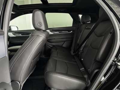 2025 Cadillac XT5, $56210.0. Photo 5