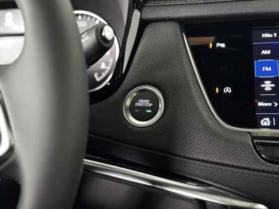 2025 Cadillac XT5, $56210.0. Photo 9
