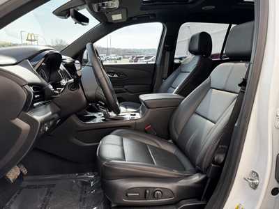 2023 Chevrolet Traverse, $41498. Photo 4