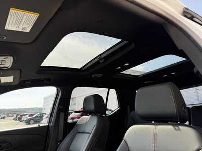2023 Chevrolet Traverse, $41498. Photo 5