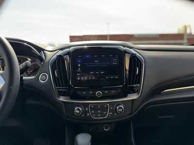 2023 Chevrolet Traverse, $41498. Photo 9