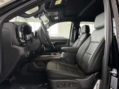 2025 Chevrolet 3500 Crew Cab, $85405.0. Photo 4