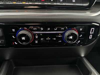 2025 Chevrolet 1500 Crew Cab, $62795. Photo 10