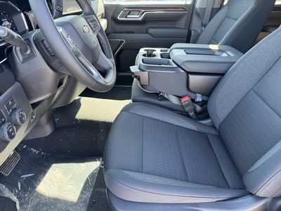 2025 Chevrolet 1500 Crew Cab, $54700.0. Photo 5