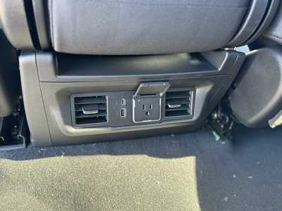 2025 Chevrolet 1500 Crew Cab, $54700.0. Photo 7