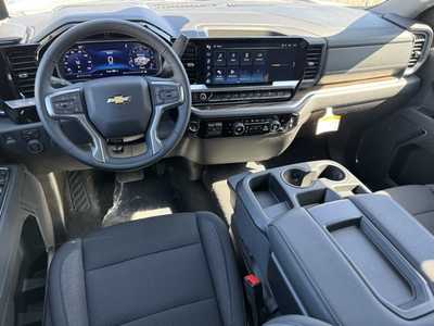 2025 Chevrolet 1500 Crew Cab, $54700.0. Photo 8