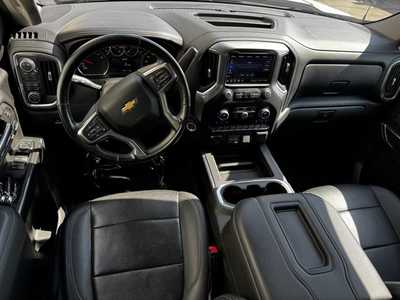 2021 Chevrolet 1500 Crew Cab, $32499. Photo 6