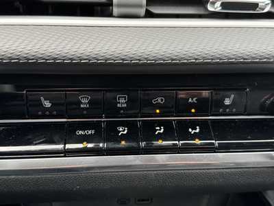 2025 Chevrolet Equinox, $30995.0. Photo 10