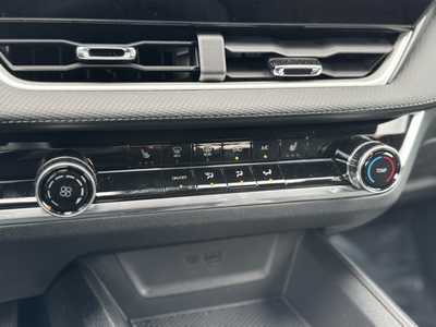 2025 Chevrolet Equinox, $30995.0. Photo 9