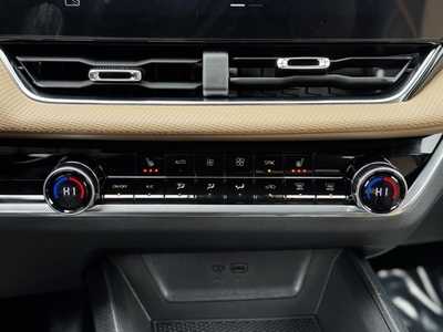 2025 Chevrolet Equinox, $35840.0. Photo 10