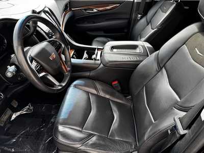 2018 Cadillac Escalade, $34899. Photo 6