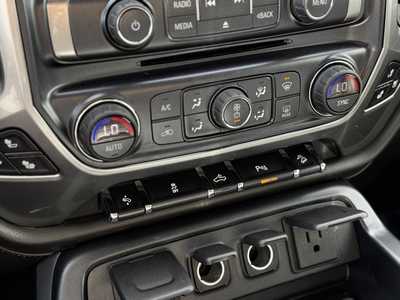 2017 Chevrolet 1500 Crew Cab, $21998. Photo 11