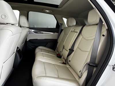 2025 Cadillac XT5, $56415.0. Photo 4