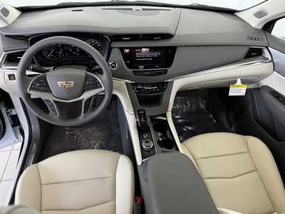 2025 Cadillac XT5, $56415.0. Photo 5