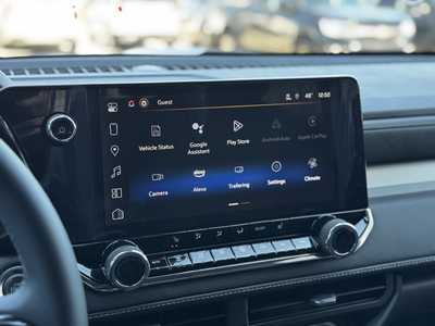 2025 Chevrolet Colorado, $40790. Photo 2