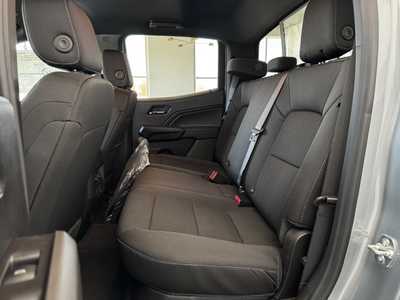2025 Chevrolet Colorado, $40790. Photo 5