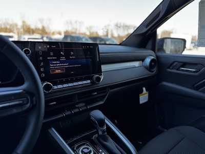 2025 Chevrolet Colorado, $40790. Photo 8