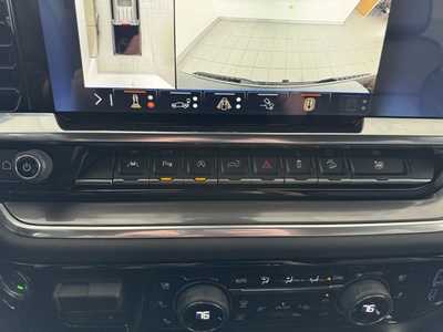 2025 Chevrolet 1500 Crew Cab, $67320.0. Photo 8
