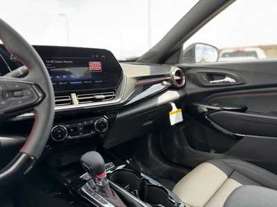 2025 Chevrolet Trax, $27285. Photo 9