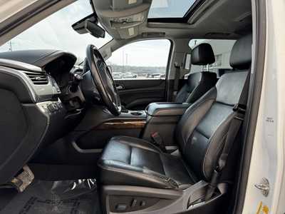 2020 Chevrolet Tahoe, $29998. Photo 4