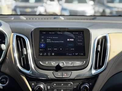 2023 Chevrolet Equinox, $28499. Photo 2