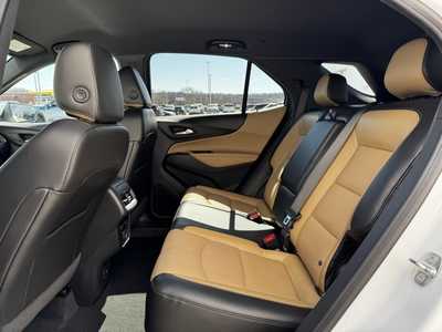 2023 Chevrolet Equinox, $28499. Photo 5