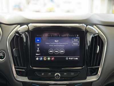 2020 Chevrolet Traverse, $21499. Photo 2