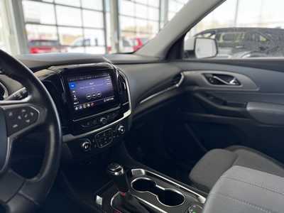 2020 Chevrolet Traverse, $21499. Photo 9