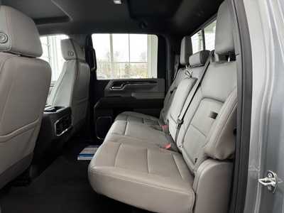 2024 Chevrolet 2500 Crew Cab, $59985. Photo 5